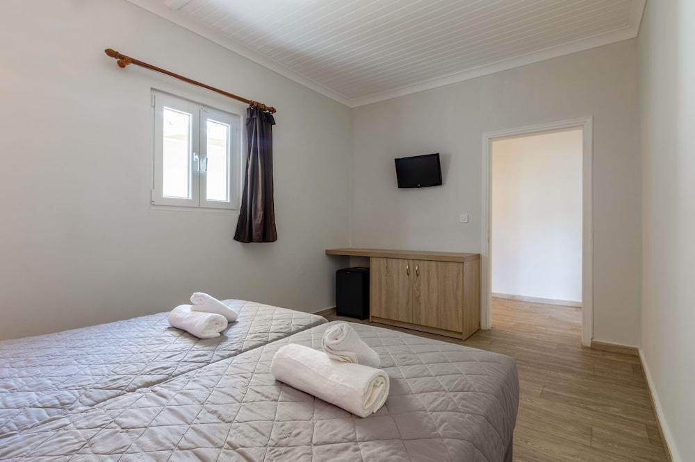 Arkadianos Aparthotel Agios Sostis  Luaran gambar