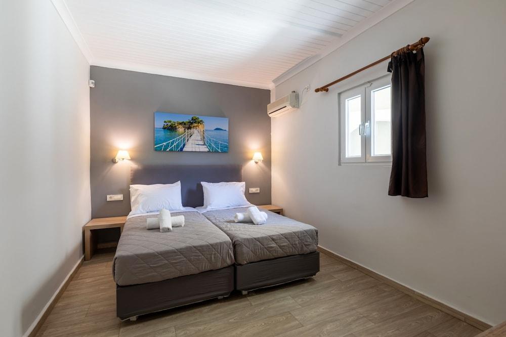 Arkadianos Aparthotel Agios Sostis  Luaran gambar