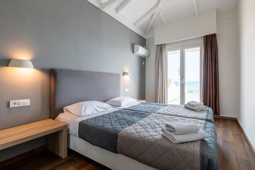 Arkadianos Aparthotel Agios Sostis  Luaran gambar